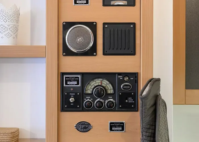 Mid-term 2 Bedroom In Pasettistrasse Διαμέρισμα